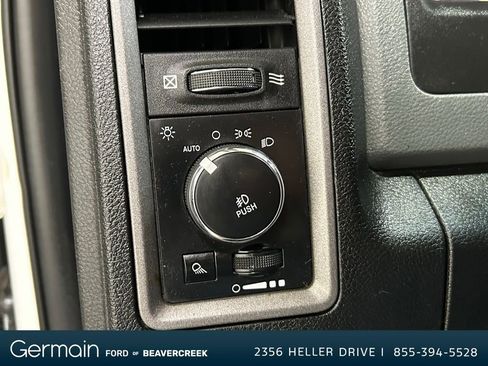 Used 2017 RAM 1500 Express image 25