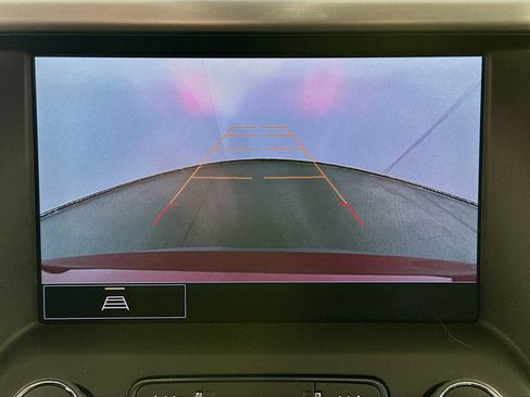 Used 2023 GMC Acadia SLT image 23