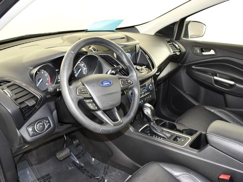 Used 2018 Ford Escape Titanium w/ Ford Safe & Smart Package AWD/4WD image 37