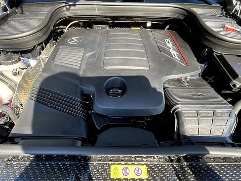 New 2025 Mercedes-Benz GLE 53 AMG 4MATIC image 11