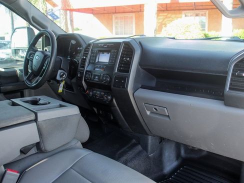Used 2022 Ford F250 XL AWD/4WD image 37