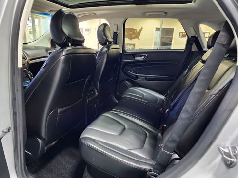 Used 2017 Ford Edge Titanium w/ Equipment Group 302A image 18