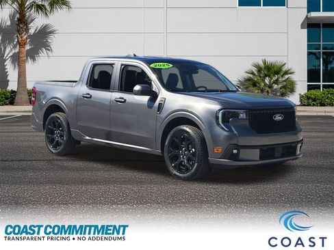 Used 2025 Ford Maverick Lobo AWD/4WD image 3