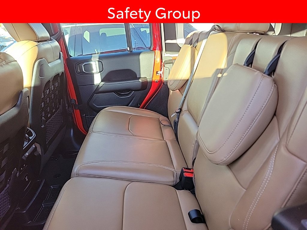Used 2021 Jeep Wrangler Unlimited Rubicon 4xe w/ Cold Weather Group AWD/4WD image 10