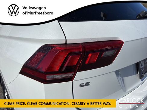 Certified 2023 Volkswagen Tiguan SE w/ Panoramic Sunroof Package image 15