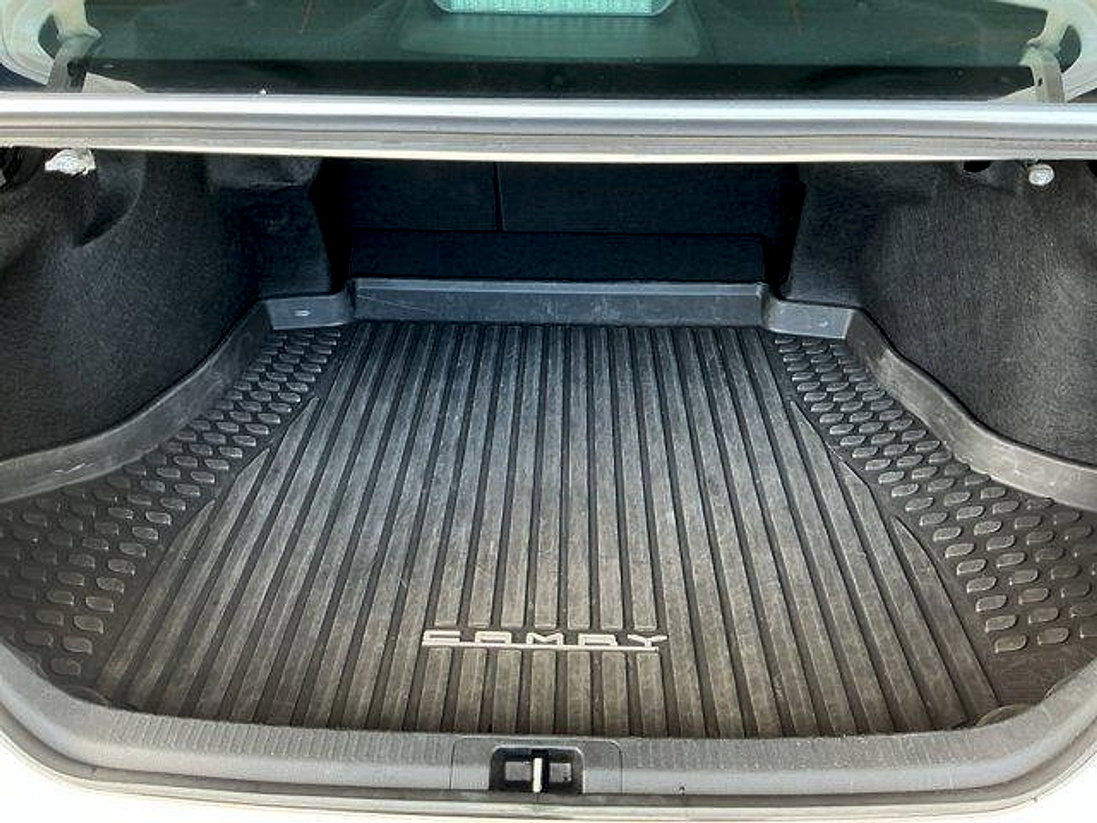 Certified 2025 Toyota Camry LE AWD/4WD image 18