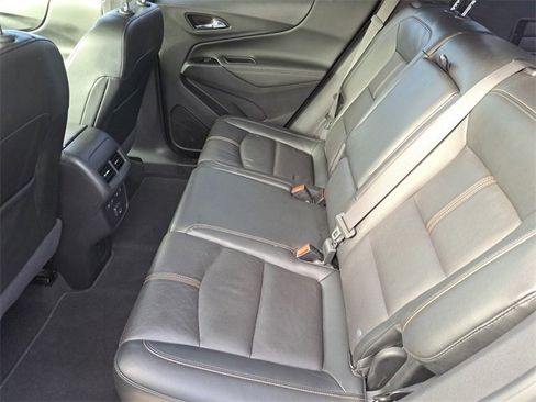 Used 2023 Chevrolet Equinox Premier image 23