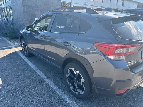 Used 2021 Subaru Crosstrek 2.5i Limited w/ Moonroof Package 1 AWD/4WD image 3