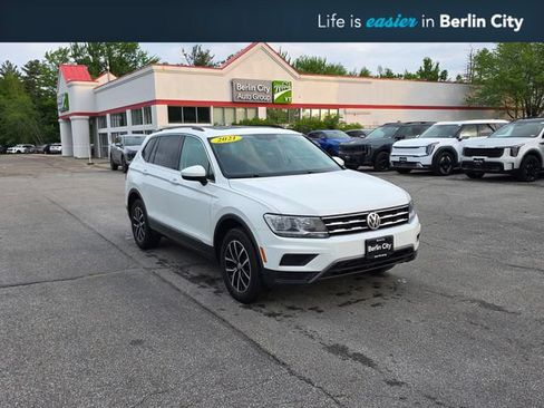 Used 2021 Volkswagen Tiguan SE AWD/4WD image 1