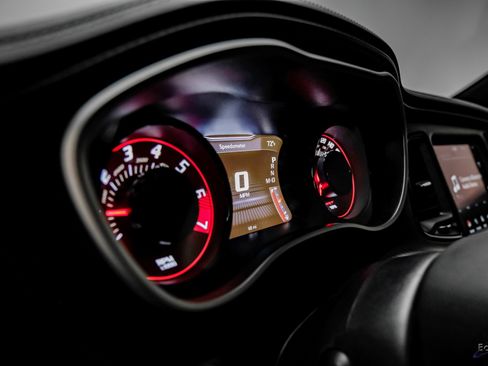 Used 2023 Dodge Challenger SRT Hellcat Redeye image 36