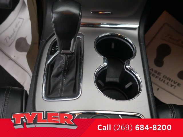 Used 2019 Jeep Grand Cherokee Overland AWD/4WD image 33