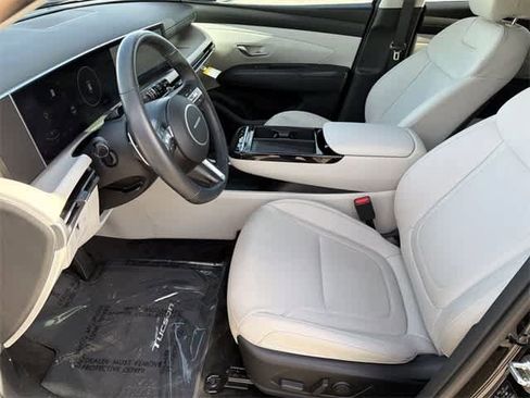 Certified 2025 Hyundai Tucson SEL image 13