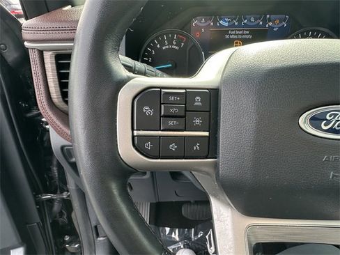 Certified 2022 Ford Expedition Limited image 28