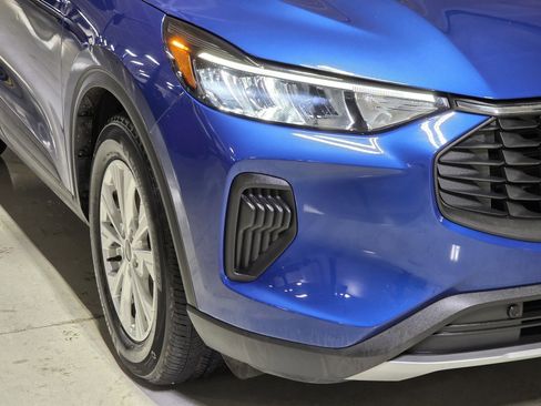 Used 2023 Ford Escape Active image 10