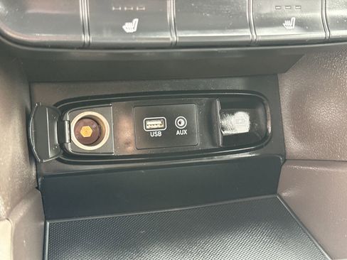 Used 2019 Hyundai Santa Fe Limited FWD image 34
