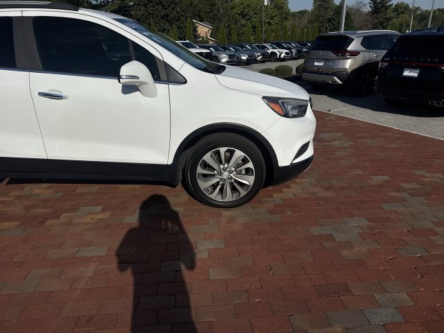 Used 2018 Buick Encore Preferred FWD image 19