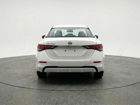 Used 2025 Nissan Sentra S FWD image 7