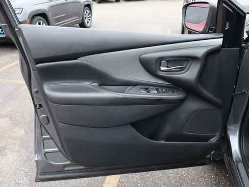 Used 2020 Nissan Murano S w/ Technology Package image 7