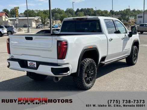 Used 2024 GMC Sierra 3500 Denali w/ Denali Reserve Package AWD/4WD image 7