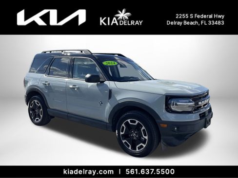 Used 2024 Ford Bronco Sport Outer Banks w/ Tech Package image 1