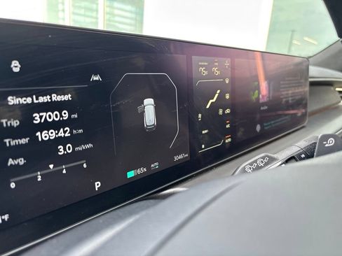 Certified 2024 Kia EV9 GT-Line AWD/4WD image 6