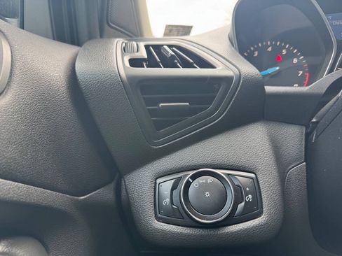 Used 2014 Ford Escape S FWD image 30