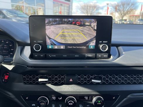 Used 2024 Honda Accord EX image 19