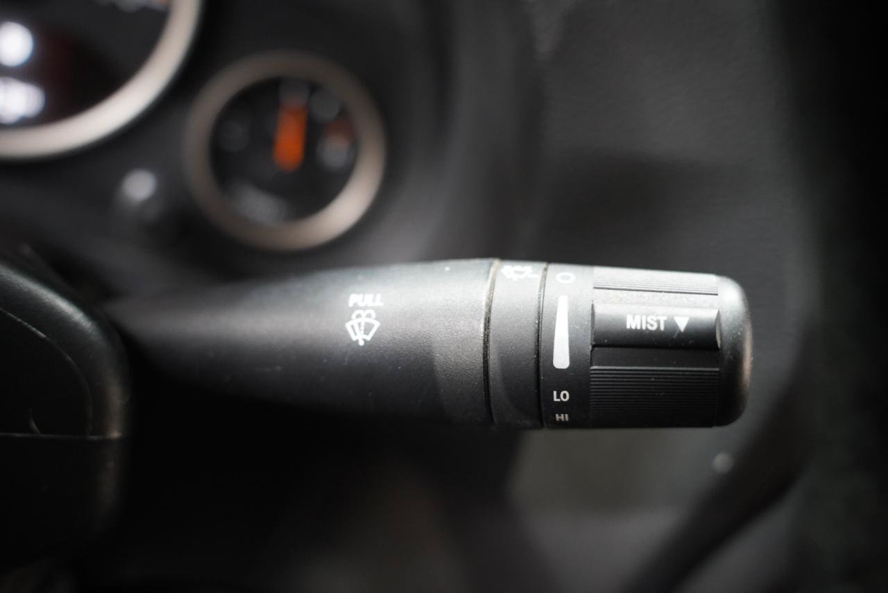 Used 2016 Jeep Wrangler Unlimited Sahara AWD/4WD image 14