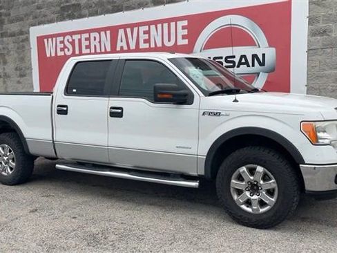 Used 2013 Ford F150 XLT w/ Luxury Equipment Group image 3