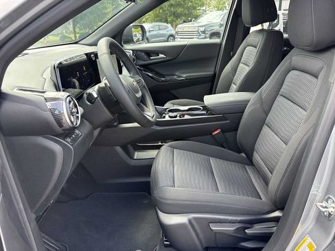 New 2026 Chevrolet Equinox LT w/ Safety and Technology Package AWD/4WD image 19