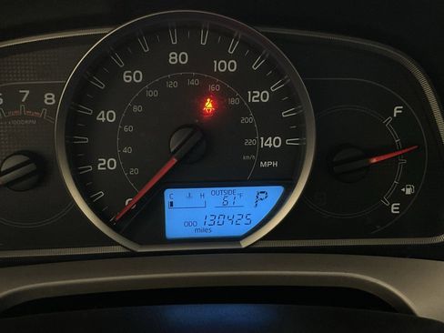 Used 2015 Toyota RAV4 XLE image 35