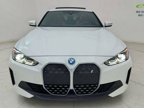Used 2023 BMW i4 eDrive35 RWD image 13