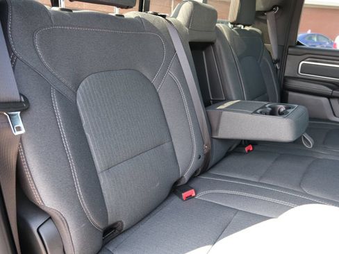 Used 2022 RAM 1500 Big Horn AWD/4WD image 29