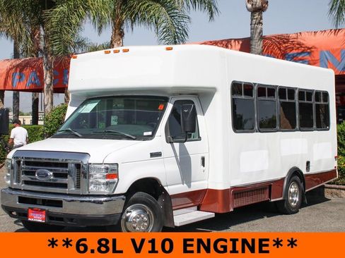 Used 2012 Ford E-450 and Econoline 450 Super Duty w/ Shuttle Bus Prep Pkg image 3