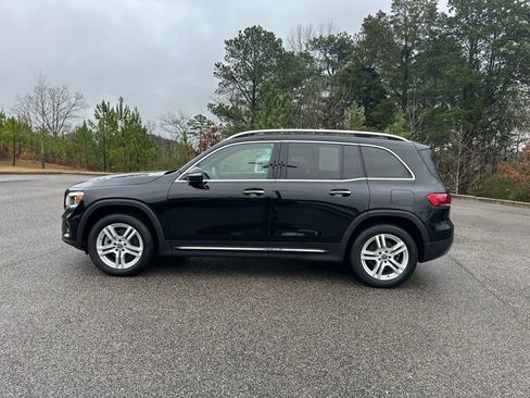 Certified 2022 Mercedes-Benz GLB 250 4MATIC image 7