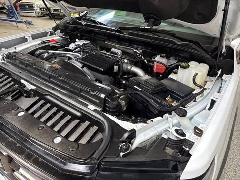 Used 2024 GMC Sierra 2500 AT4X image 89