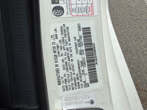 Used 2016 Nissan 370Z Coupe RWD image 12