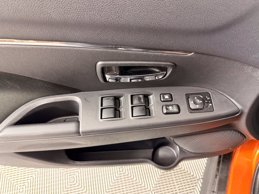 Used 2024 Mitsubishi Outlander Sport ES AWD/4WD image 16