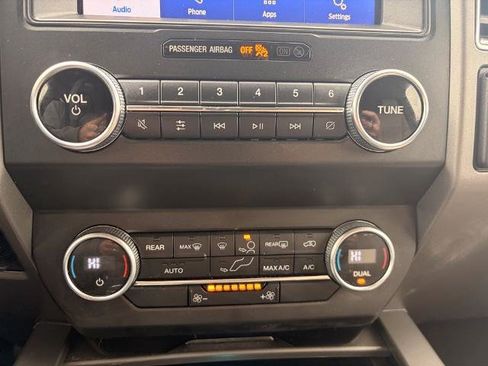 Certified 2020 Ford Expedition XLT w/ Equipment Group 201A image 22