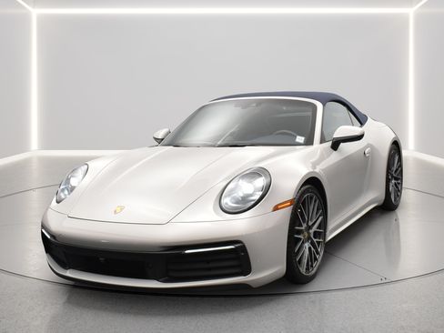 Used 2023 Porsche 911 Carrera S RWD image 5