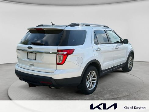 Used 2013 Ford Explorer XLT FWD image 5