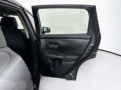 Used 2025 Honda HR-V LX image 28