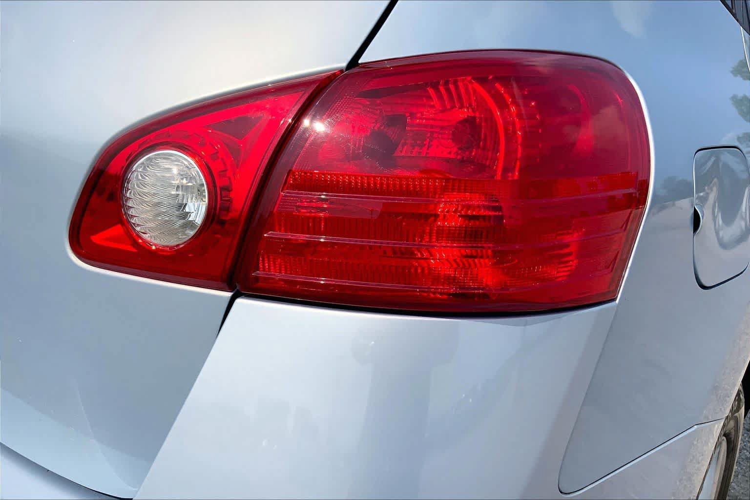 Used 2014 Nissan Rogue S w/ Convenience Package FWD image 30