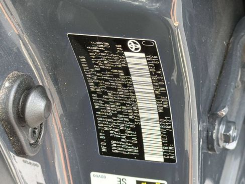 Used 2024 Toyota Corolla LE FWD image 26