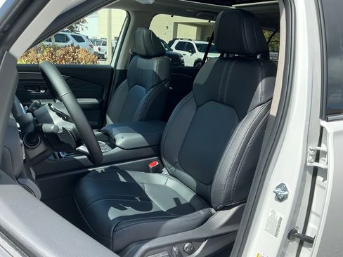 New 2026 Honda Pilot Touring image 28