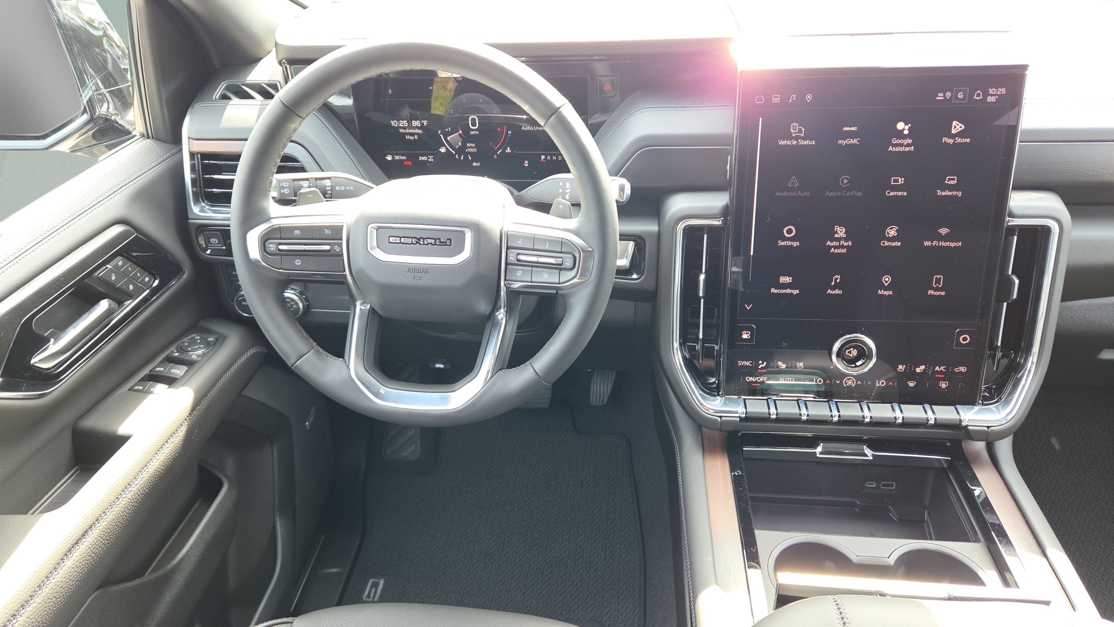 New 2026 GMC Yukon Denali AWD/4WD image 12