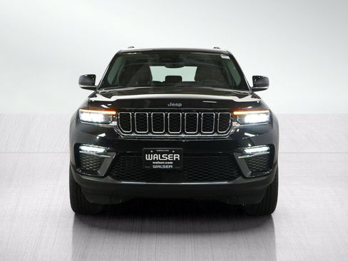 Used 2024 Jeep Grand Cherokee Limited 4xe AWD/4WD image 8
