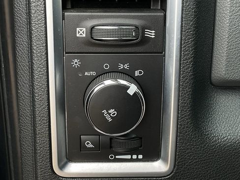 Used 2016 RAM 1500 Lone Star image 29