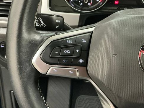 Used 2021 Volkswagen Atlas Cross Sport SE FWD image 27