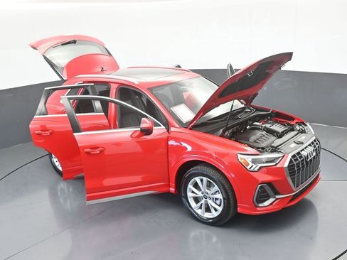 Used 2025 Audi Q3 2.0T Premium AWD/4WD image 65